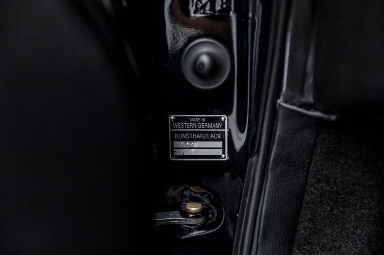 Porsche 911 Carrera (US)