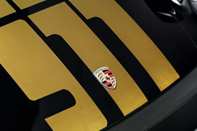 Porsche 911 Carrera (US)