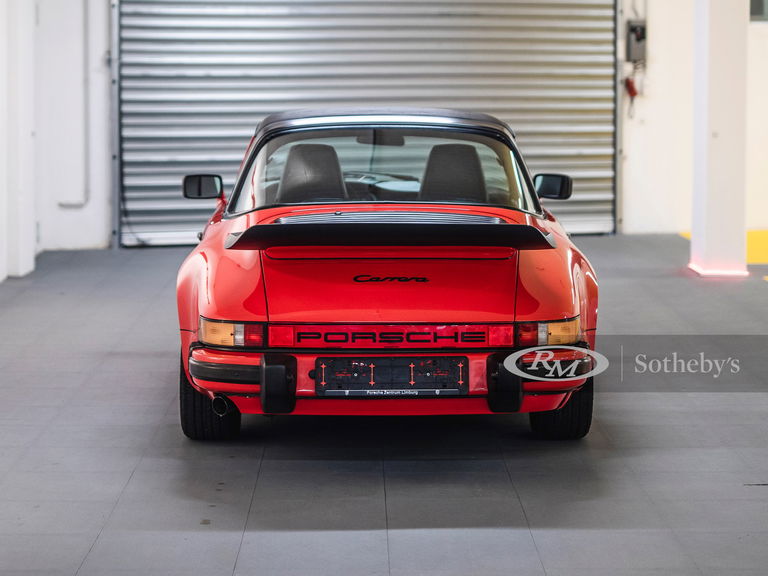 Porsche 911 Carrera 3.2
