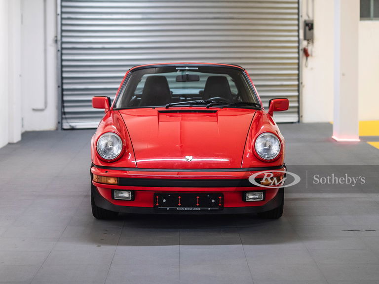 Porsche 911 Carrera 3.2