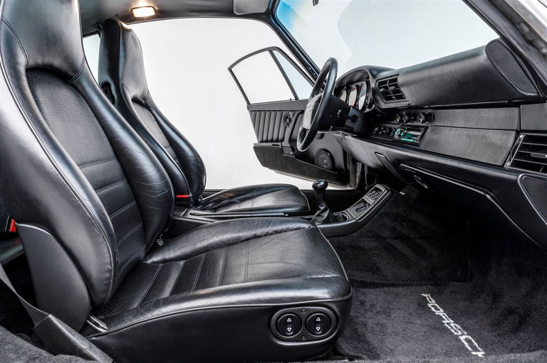 Porsche 964 Carrera 2