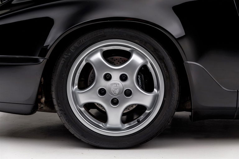 Porsche 964 Carrera RS