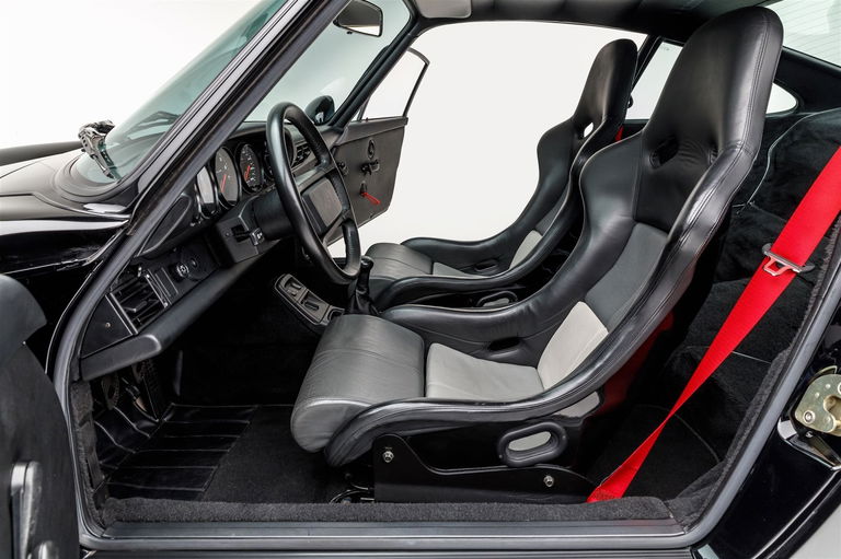 Porsche 964 Carrera RS