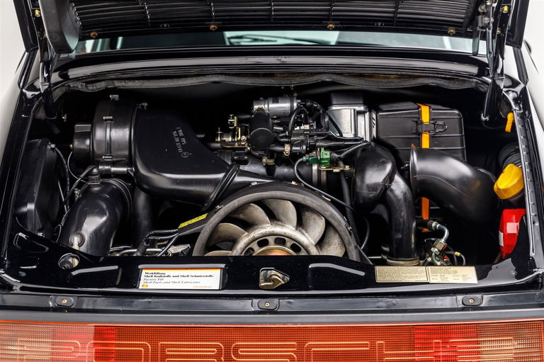 Porsche 964 Carrera RS