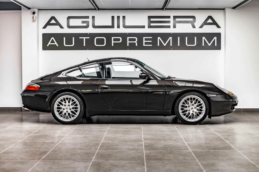 Porsche 996 Carrera