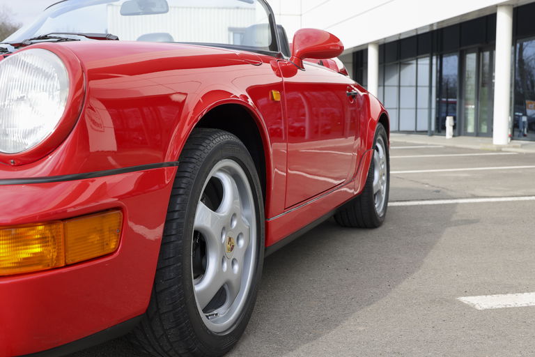 Porsche 964 Carrera 2 Speedster