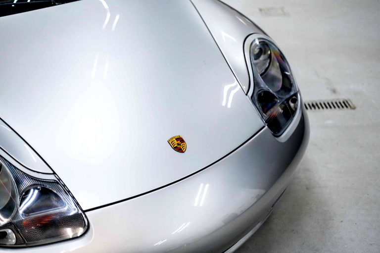 Porsche 996 Carrera 4