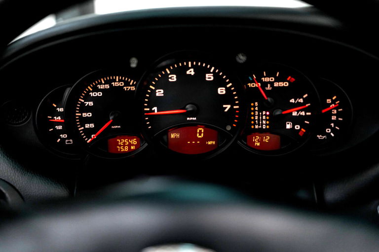 Porsche 996 Carrera 4