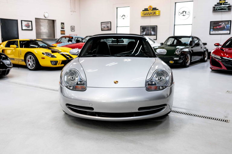 Porsche 996 Carrera 4