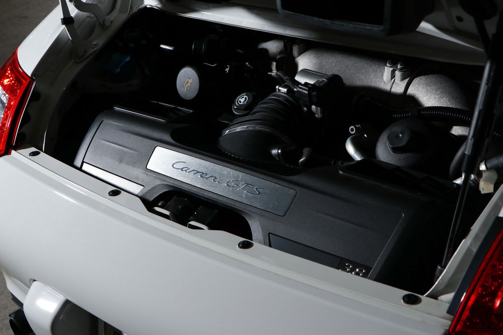 Porsche 997.2 Carrera GTS