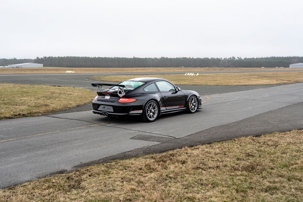 Porsche 997 GT3 RS 4.0