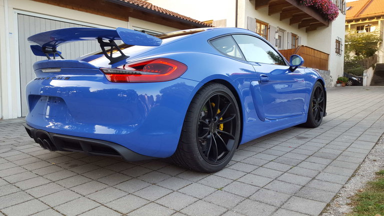 Porsche 981 Cayman GT4