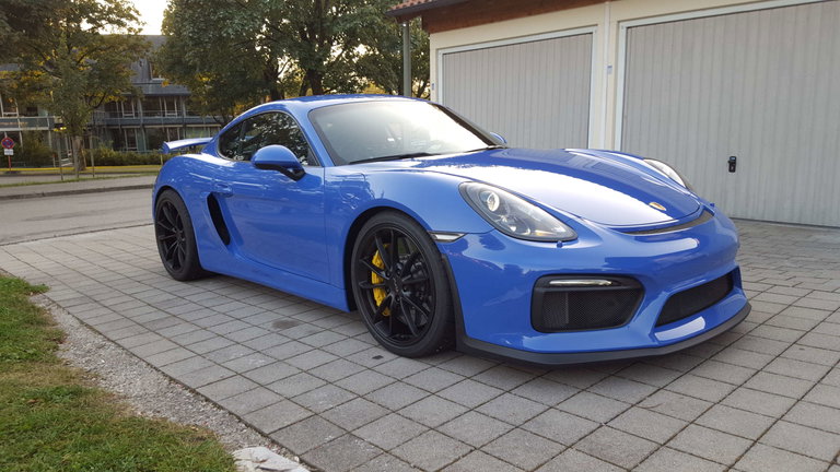 Porsche 981 Cayman GT4