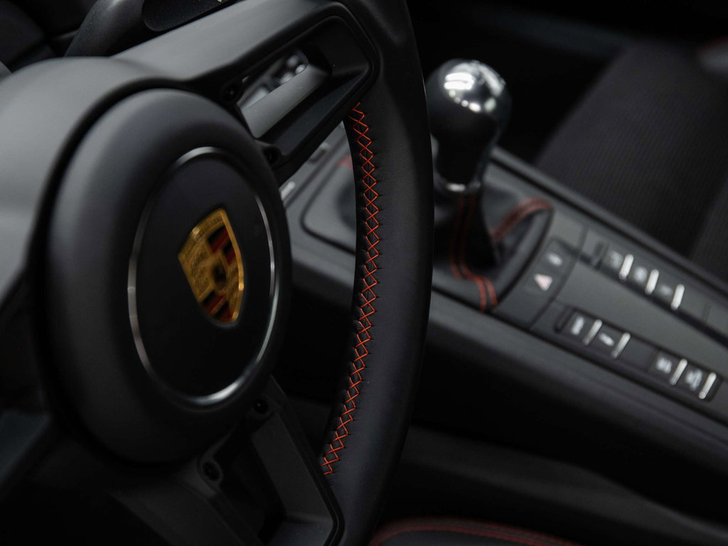 Porsche 991 GT3 Touring