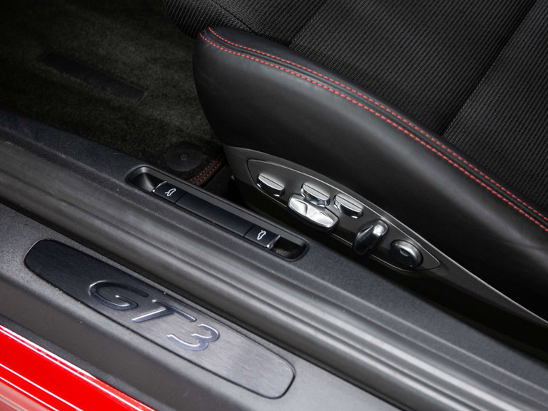 Porsche 991 GT3 Touring