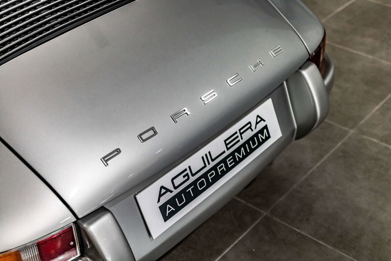 Porsche 911 Backdate