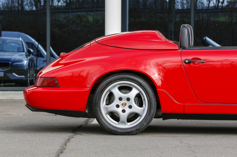 Porsche 964 Carrera 2 Speedster