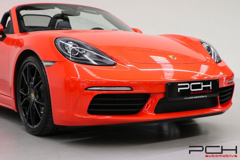 Porsche 718 Boxster