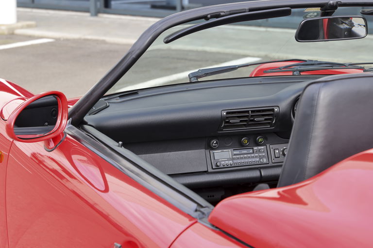 Porsche 964 Carrera 2 Speedster