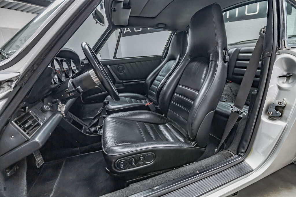 Porsche 911 Backdate