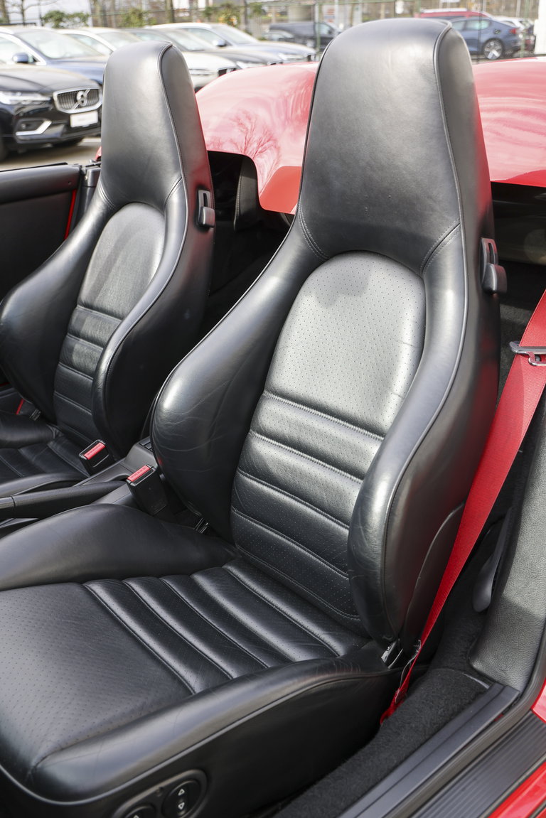 Porsche 964 Carrera 2 Speedster