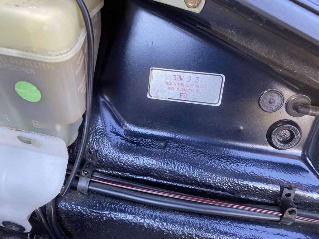 Porsche 964 Carrera 4