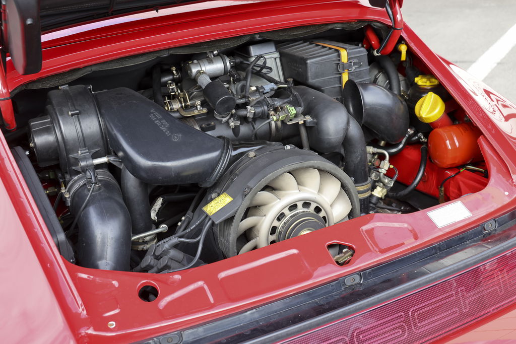 Porsche 964 Carrera 2 Speedster
