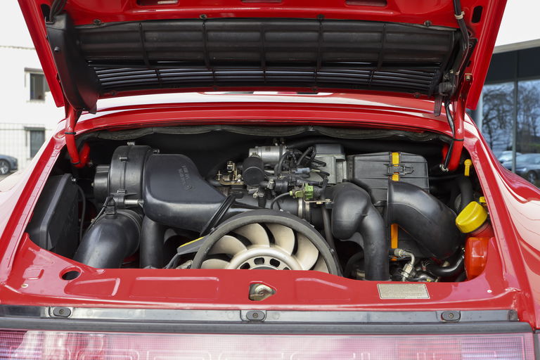 Porsche 964 Carrera 2 Speedster