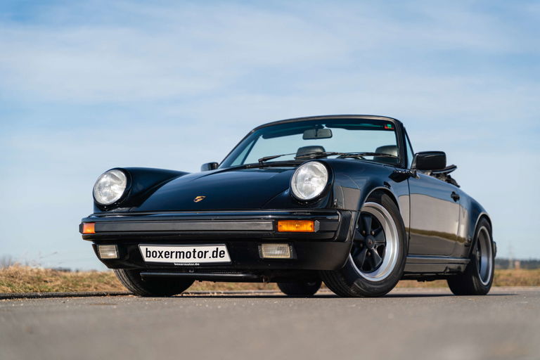 Porsche 911 Carrera 3.2 (US)