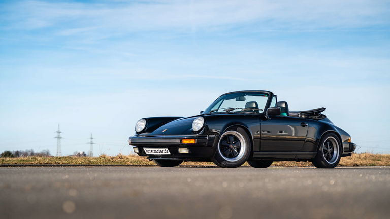 Porsche 911 Carrera 3.2 (US)
