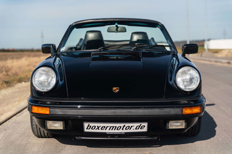 Porsche 911 Carrera 3.2 (US)