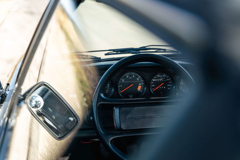 Porsche 911 Carrera 3.2 (US)