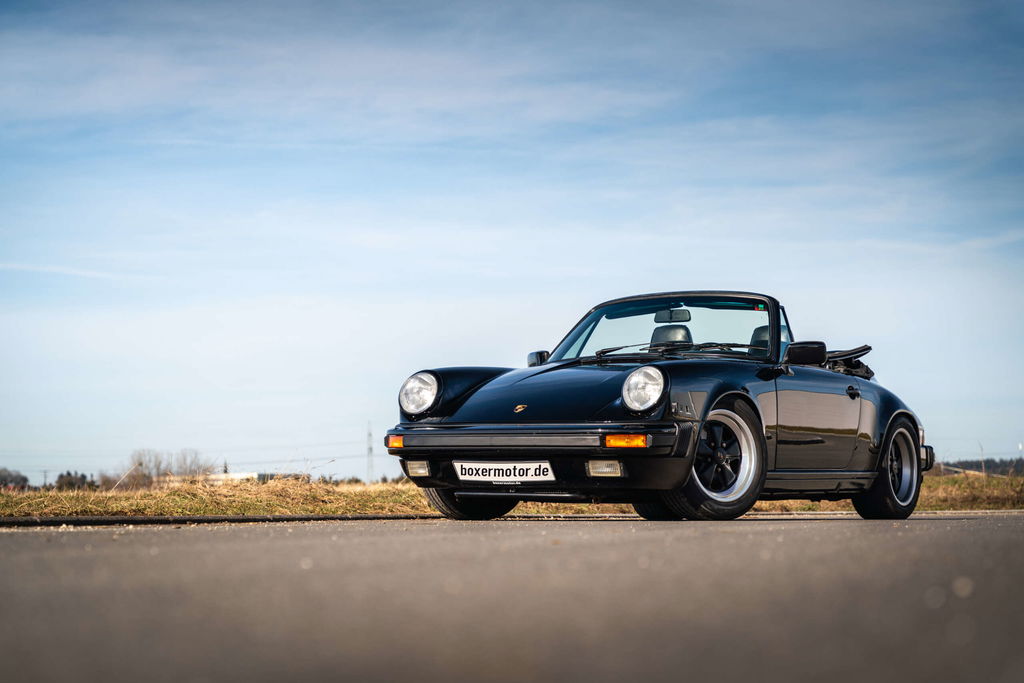 Porsche 911 Carrera 3.2 (US)