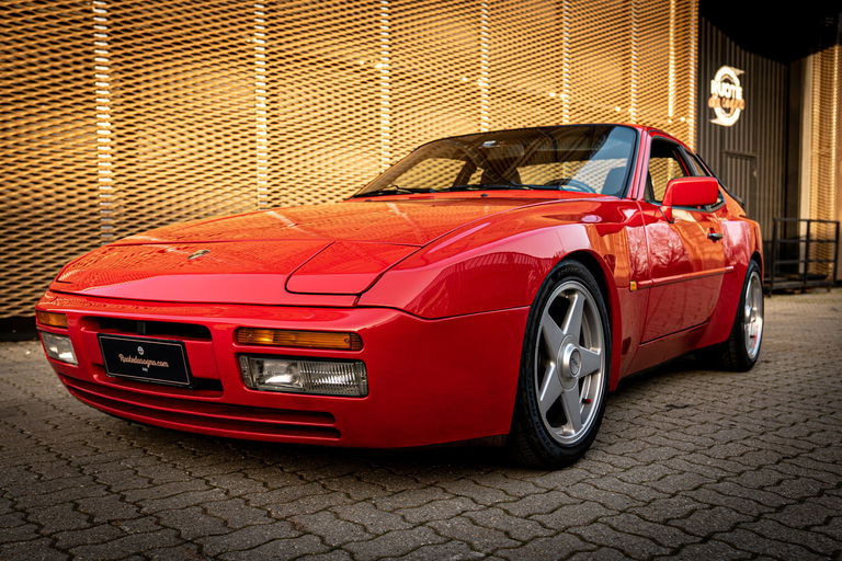 Porsche 944 Turbo Coupé