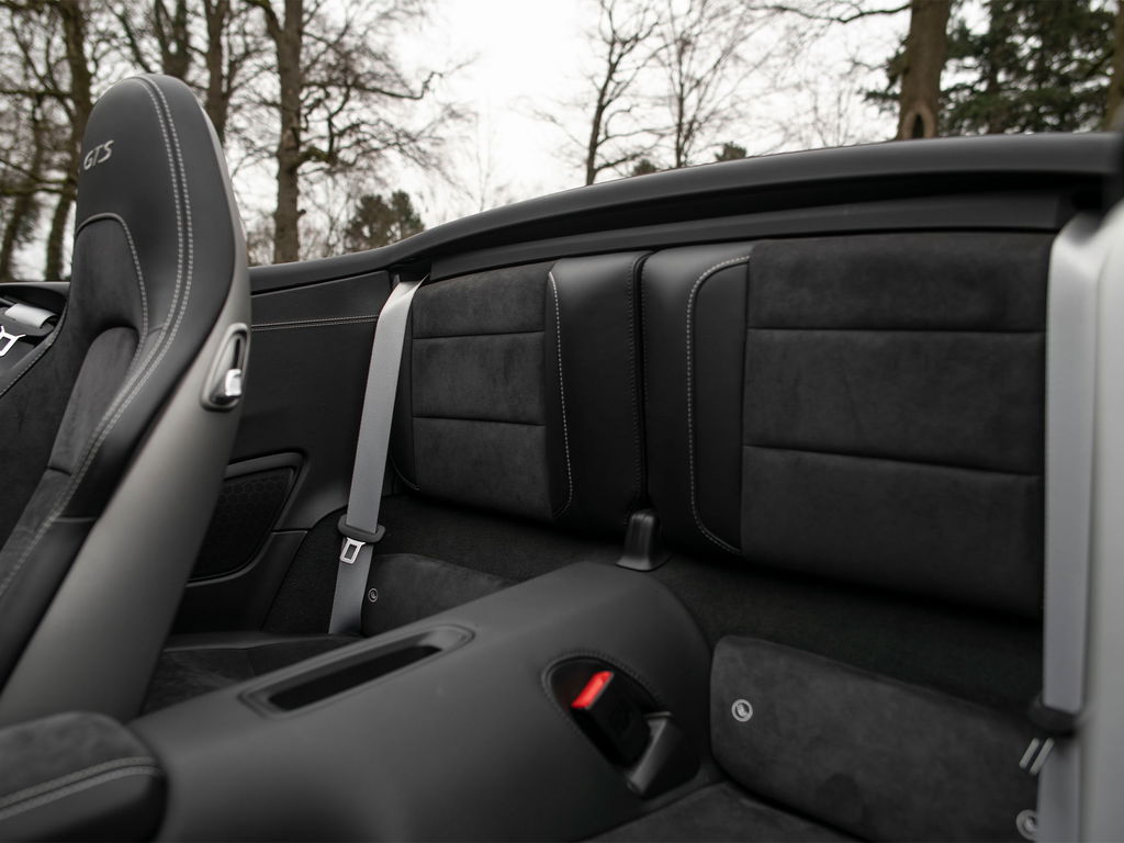 Porsche 991.2 Carrera 4 GTS