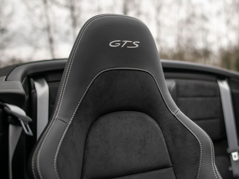 Porsche 991.2 Carrera 4 GTS