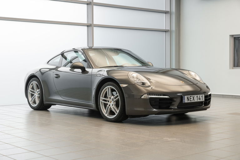 Porsche 991 Carrera 4