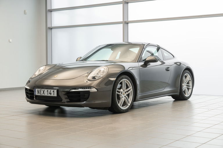 Porsche 991 Carrera 4
