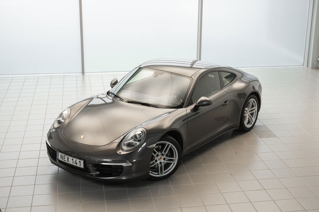 Porsche 991 Carrera 4