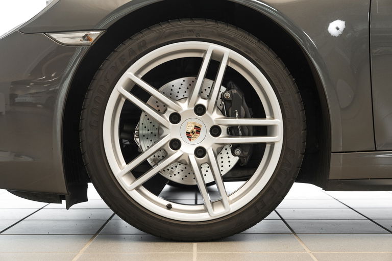 Porsche 991 Carrera 4