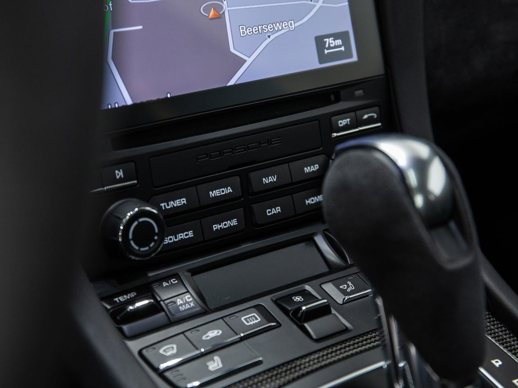 Porsche 991.2 Carrera GTS