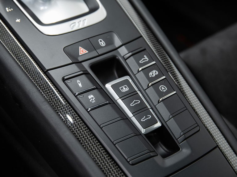 Porsche 991.2 Carrera GTS