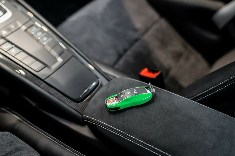 Porsche 991.2 Carrera GTS