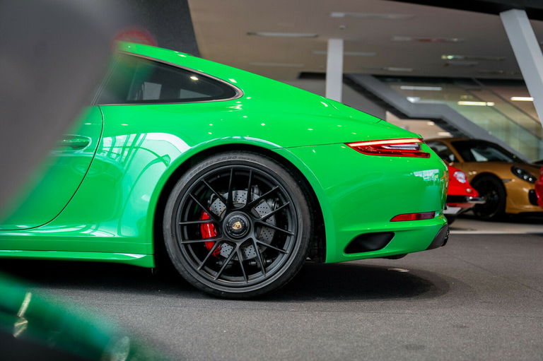 Porsche 991.2 Carrera GTS