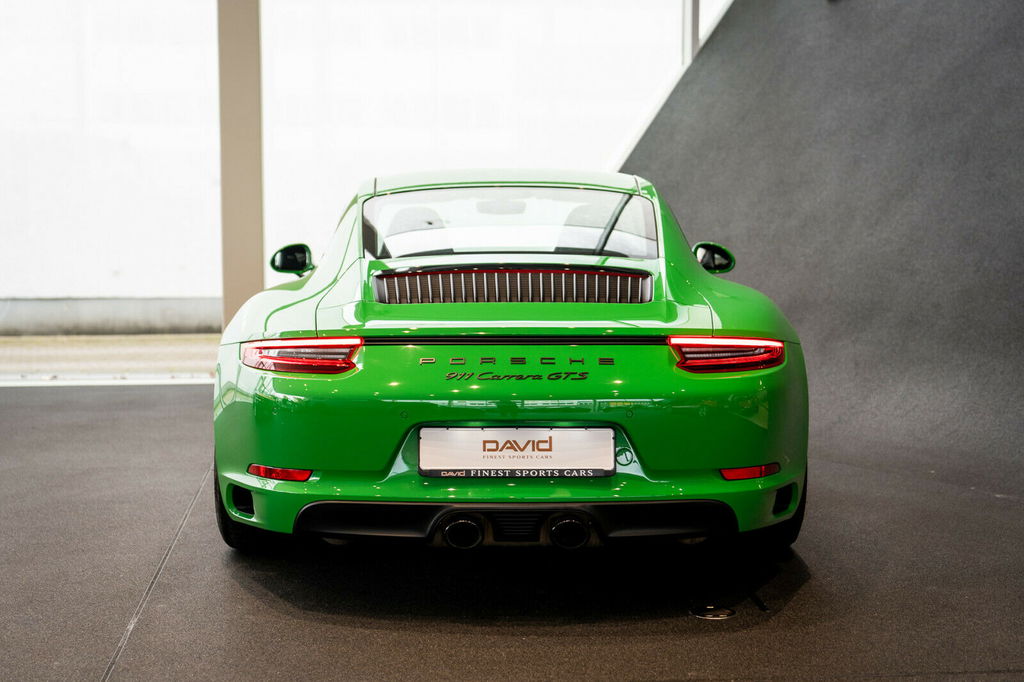 Porsche 991.2 Carrera GTS