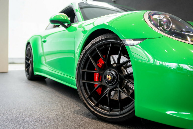 Porsche 991.2 Carrera GTS