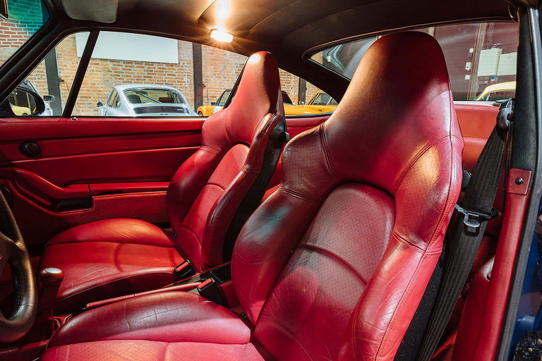 Porsche 993 Carrera 4S
