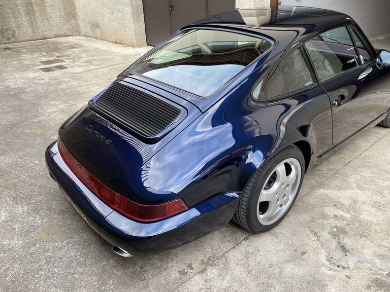 Porsche 964 Carrera 4