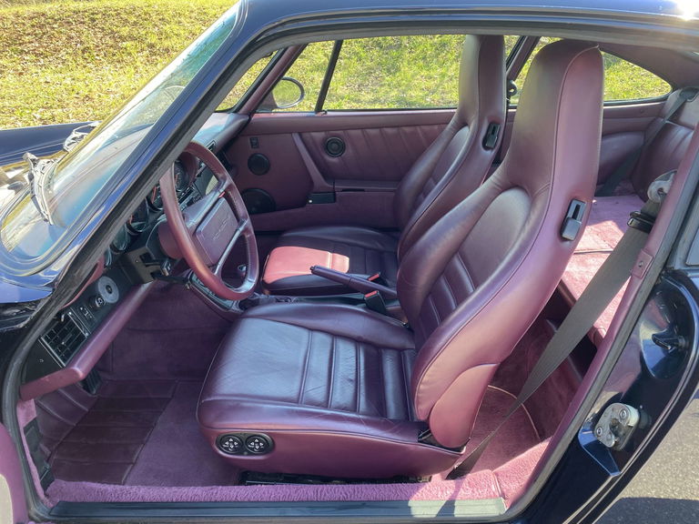 Porsche 964 Carrera 4