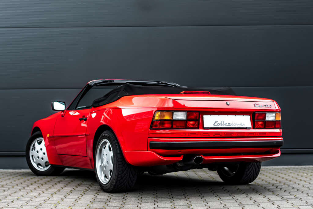 Porsche 944 Turbo Cabriolet